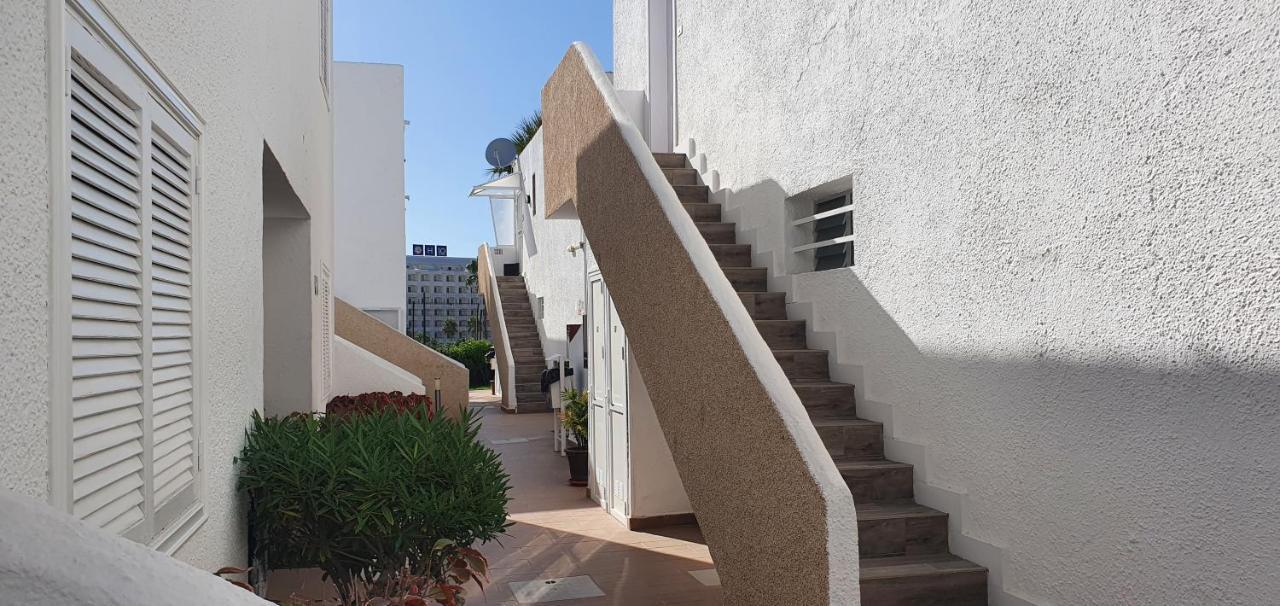 Adults Only Sunny Quiet Apartment In Center Of Las Americas 아로나 외부 사진